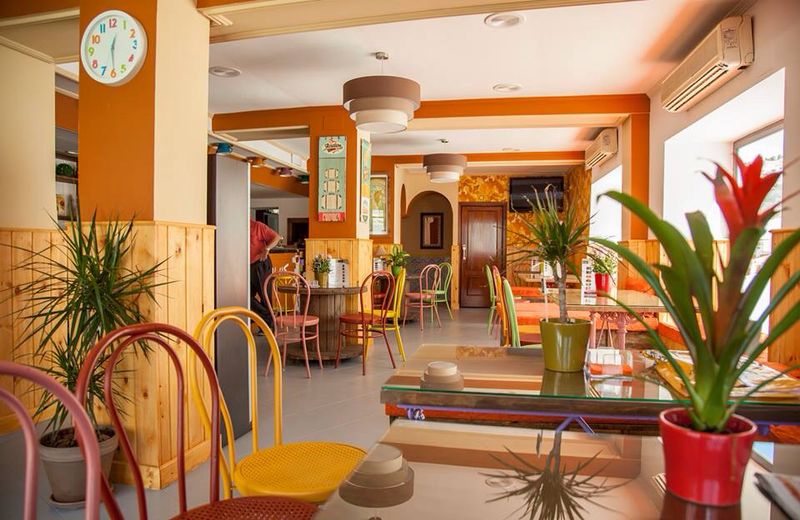 Al Andalus Pastelería Restaurante