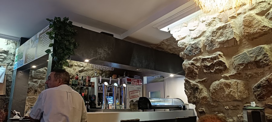 Cafetería El PORTUGUÉS Restaurante