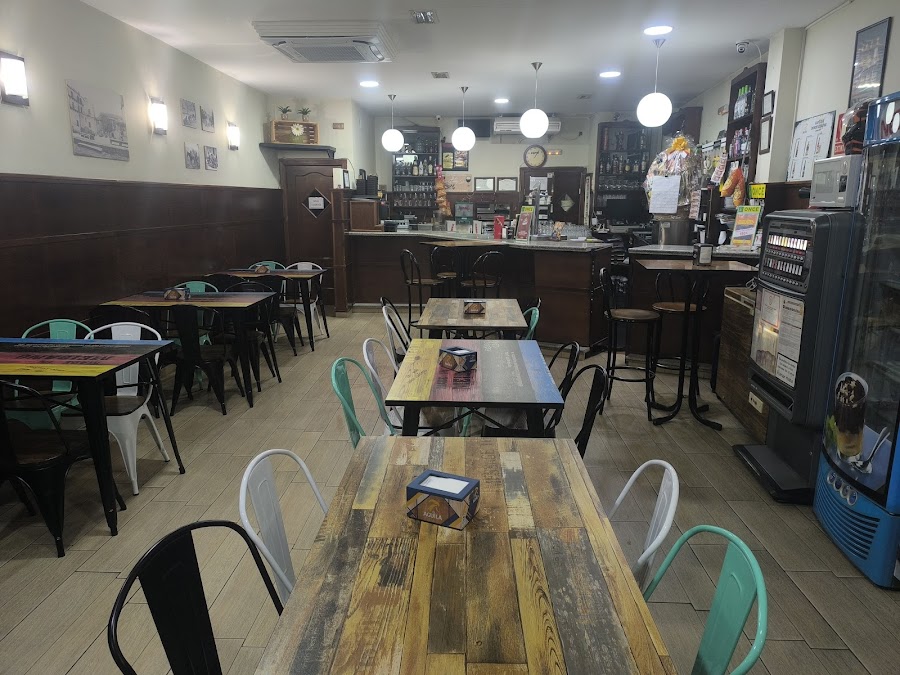 Cafetería Pizzería Donde Siempre