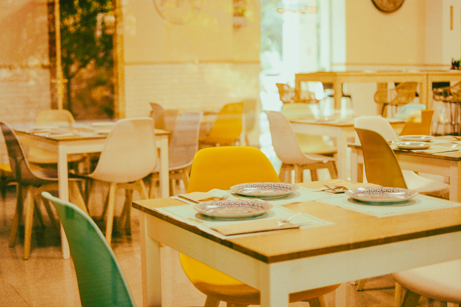 El Tren / Restaurante-Cafetería-Albergue