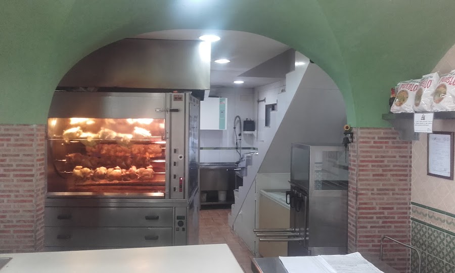 Pollos Asados El Caporal