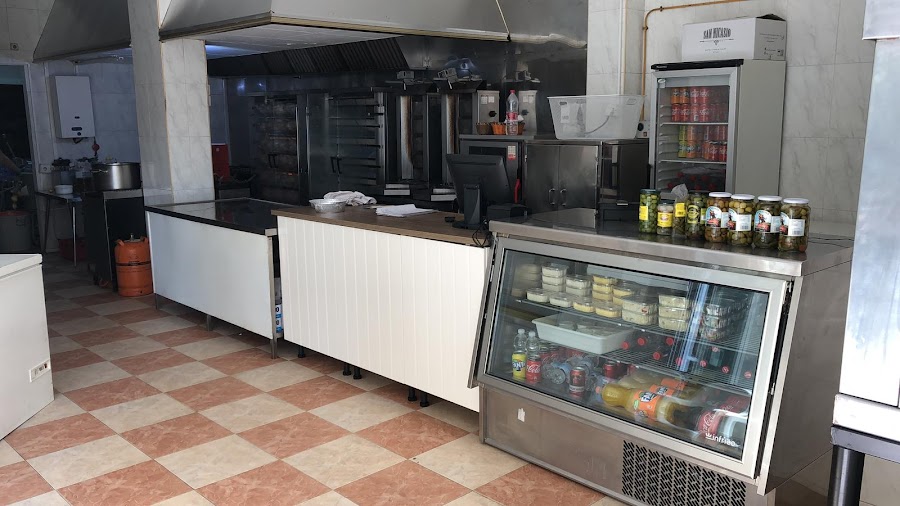 Asador de Pollos Campaña II (Avenida España)