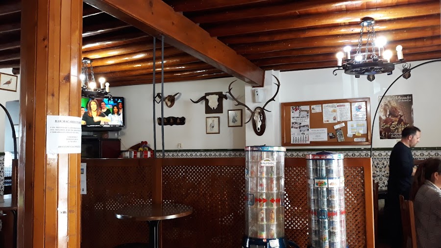 BAR MACARRO HOSTAL SAN SILVESTRE