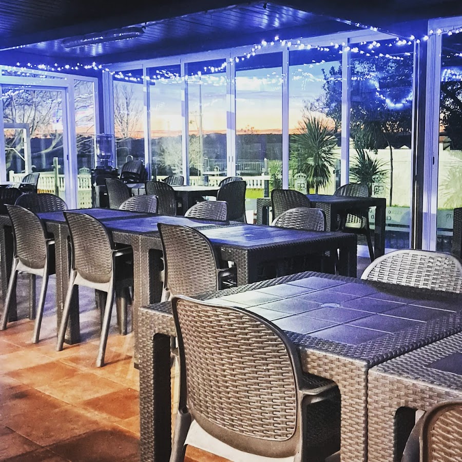 Cafe-Bar La Piscina