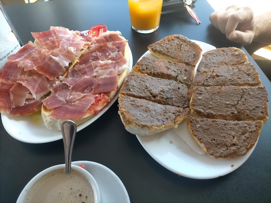 Cafetería El Rubio