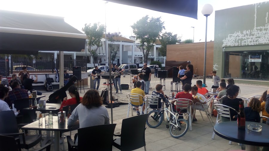 Cafetería EUREKA (San Juan Del Puerto)