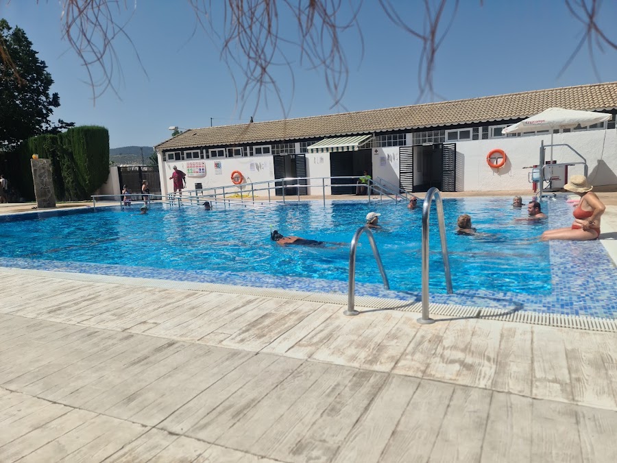 Piscina municipal Fuente Tójar