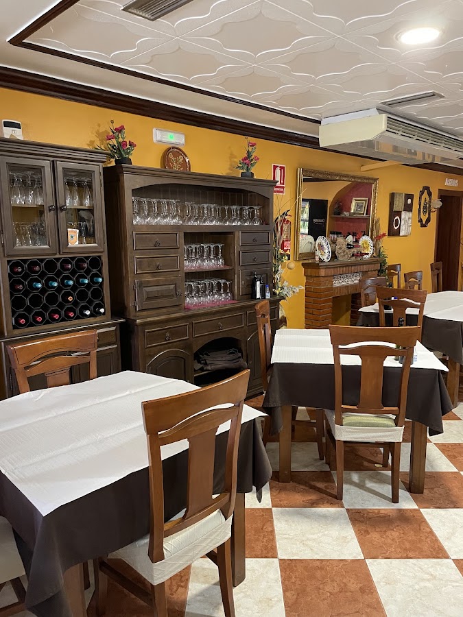 RESTAURANTE CARMONA HOSTAL