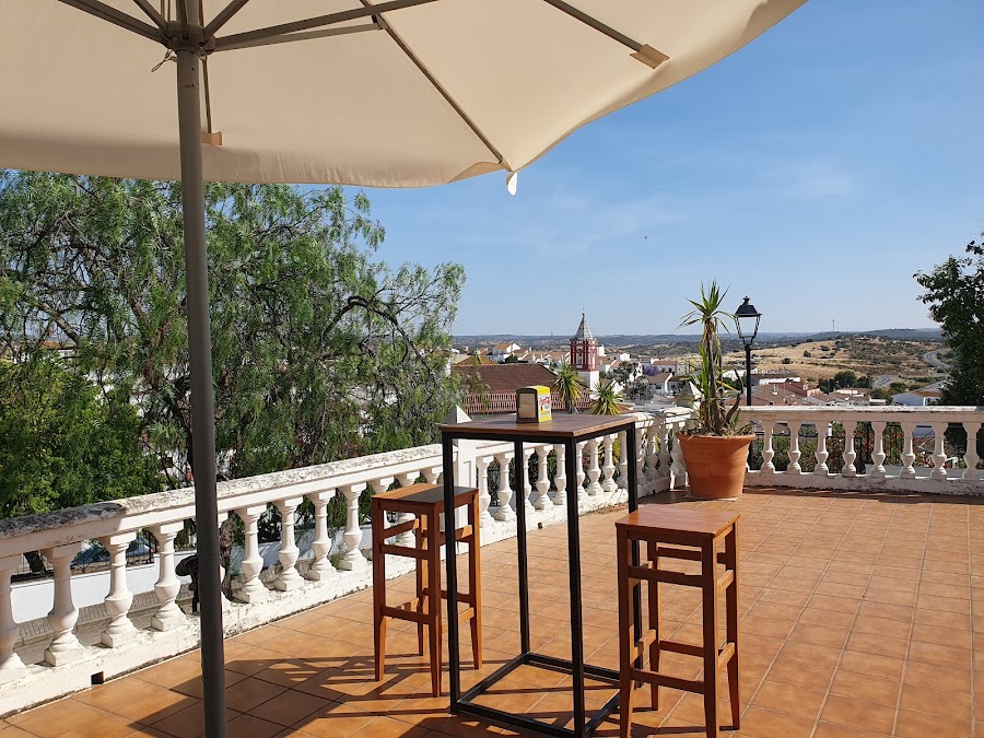 Restaurante El Pedregal Del Granado