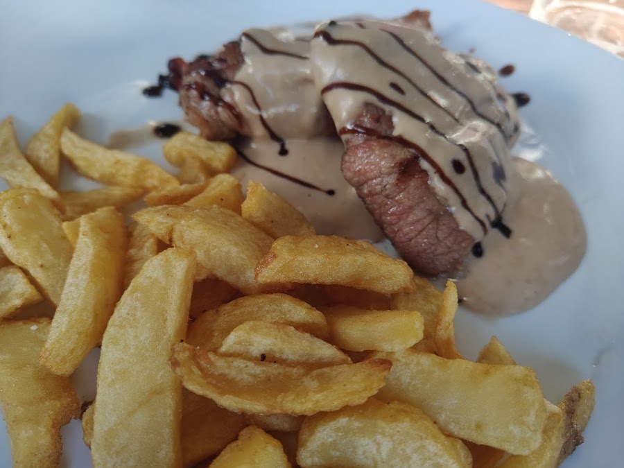 Traviexo restobar